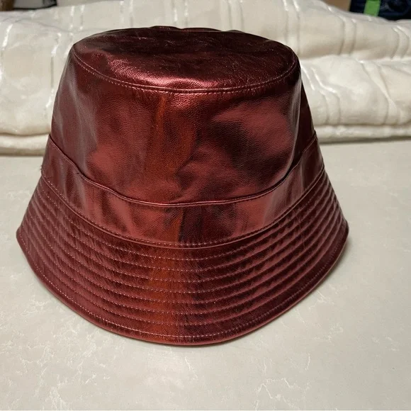 GUC Wyeth Faux Leather Bucket Hat - Picture 5 of 11